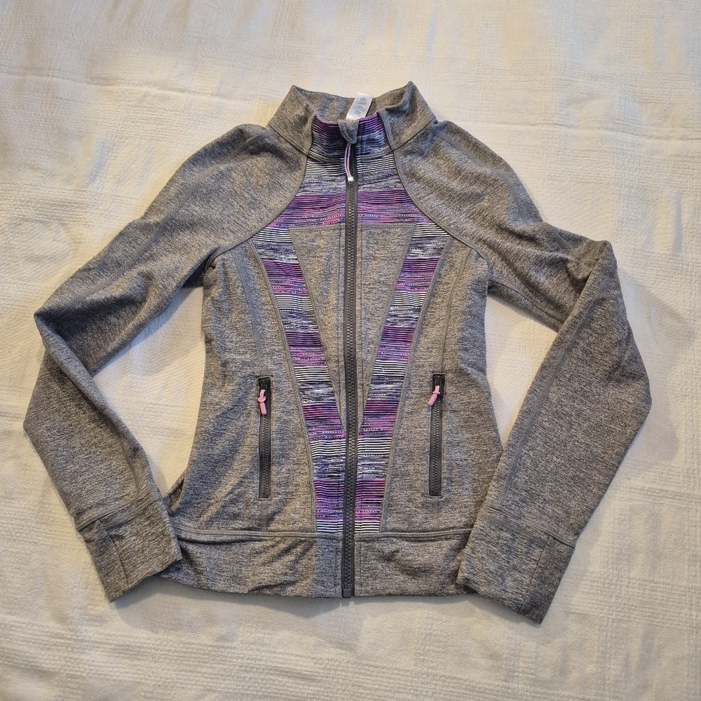 Ivivva girls size 10 gray zip up sweater with purple, pink & white logo VGUC